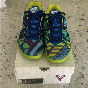 Men’s Kobe Bryant shoes